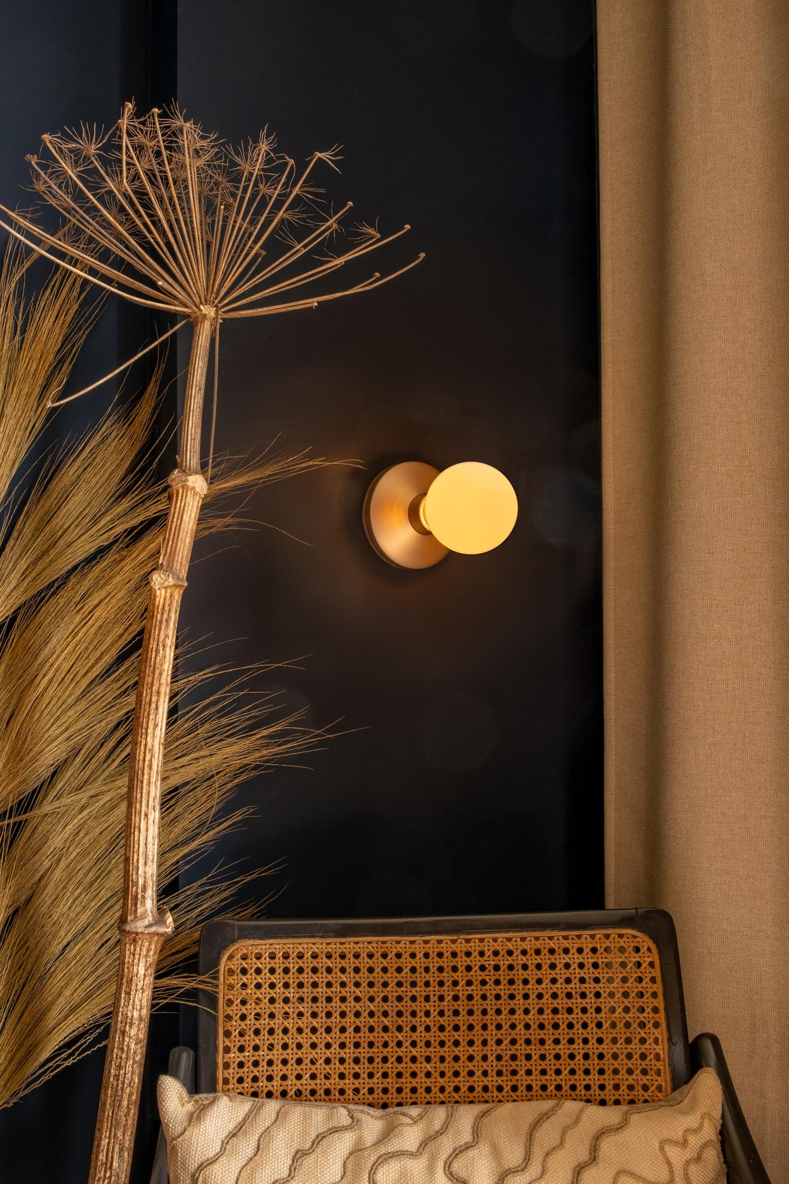Product showcase image
